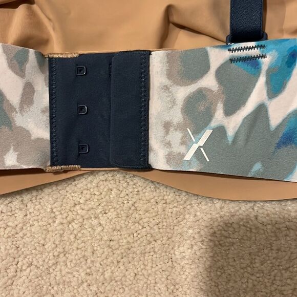 Knix Evolution Bra-Blue Pattern- Size 1 - Picture 8 of 9